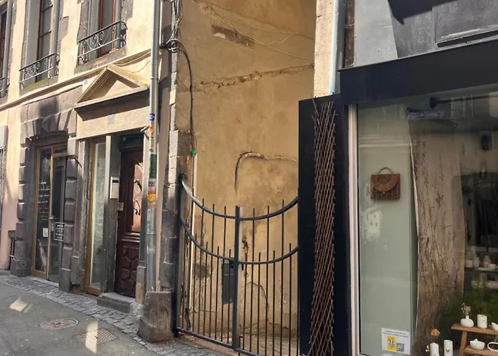 Appartement Chaleureux A 2 Pas De La Cathedrale Clermont-Ferrand